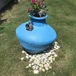 فندق 19